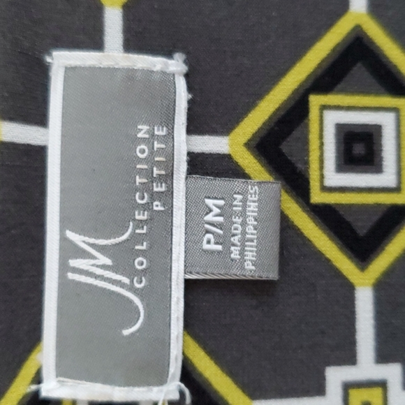 JM Collection Embellished Top - Picture 5 of 6